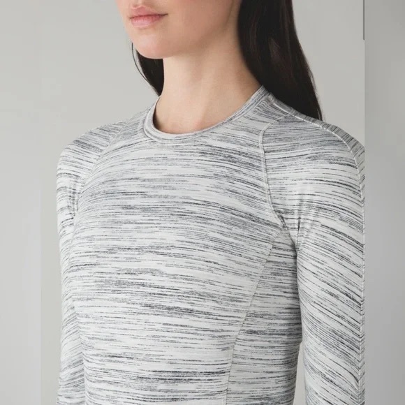 Lululemon runderful long sleeve size 10 white-gray heathered - Picture 4 of 8